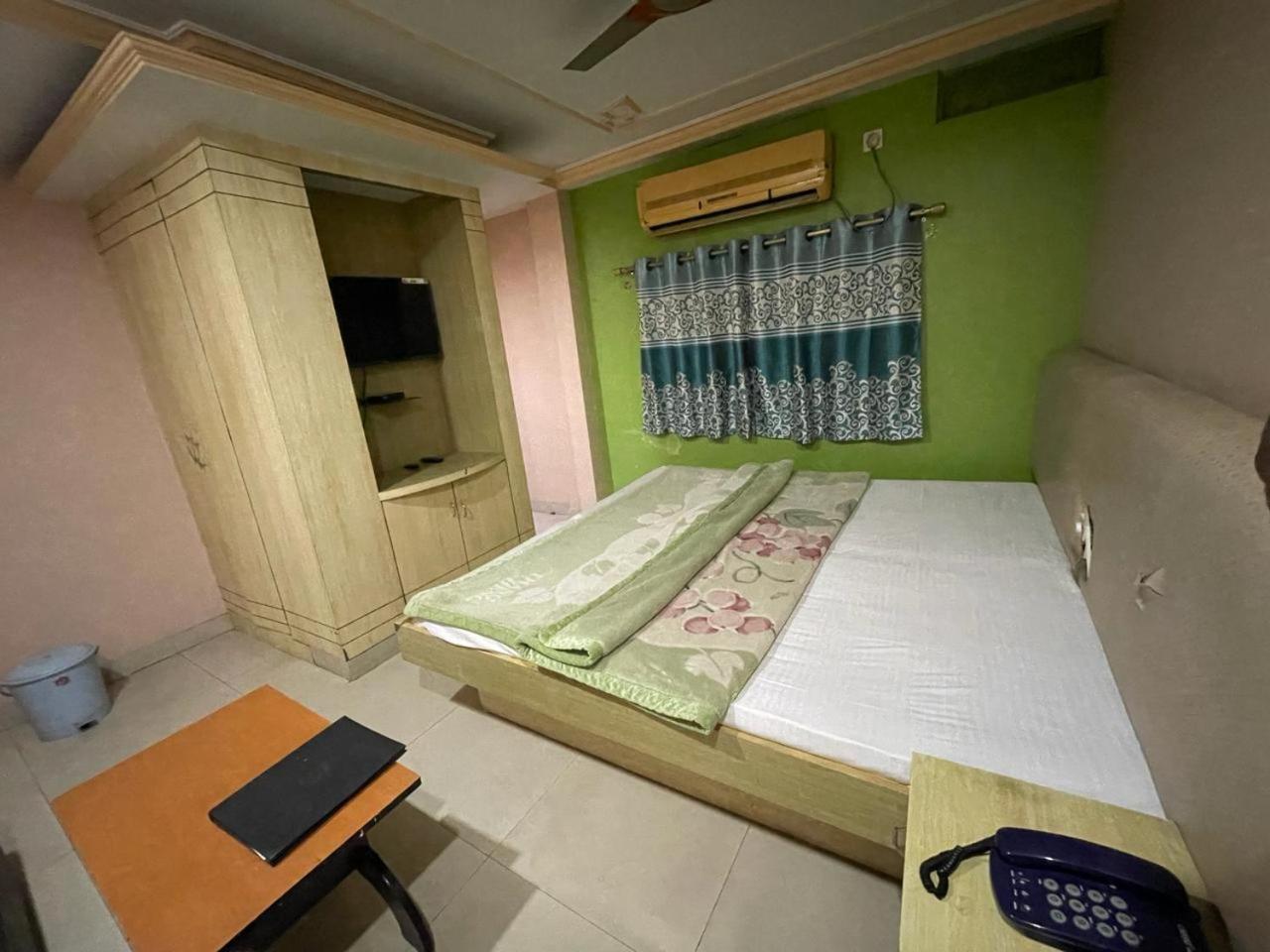 Starline Hotel Agartala Exterior photo